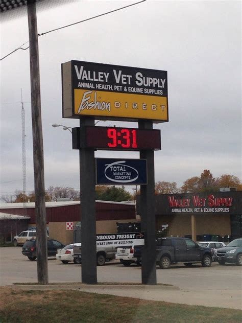 Valley vet supply marysville - Location: 1118 Pony Express Hwy. Marysville, KS (East Hwy 36) Store Hours: Monday - Friday 8 AM - 7 PM. Saturday 8 AM - 6 PM. Sunday 12:30 - 5 PM. …